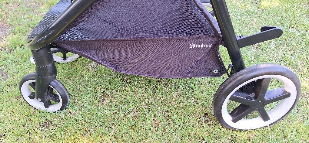 Wozek spacerowy Cybex Iris M-air