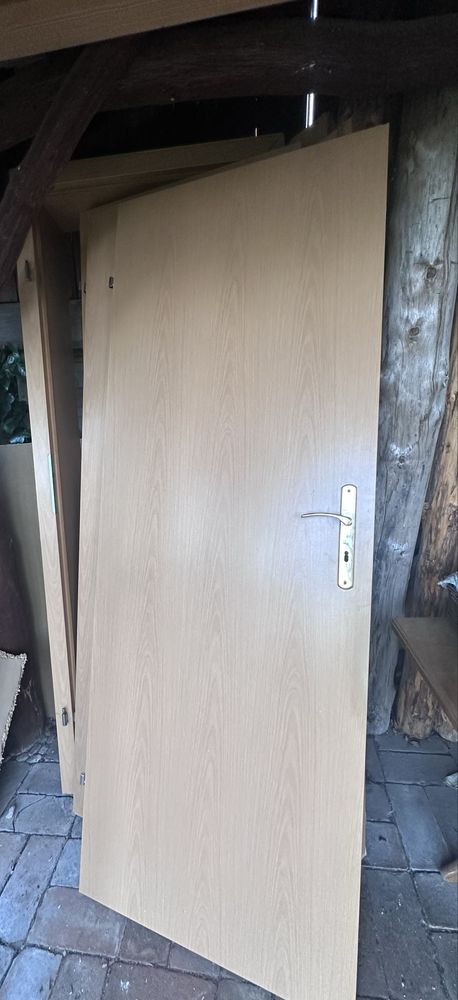Drzwi wewnętrzne ,,80’’ i ,,70’’