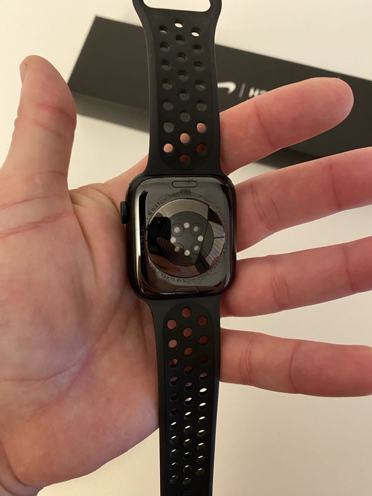 apple watch nike series 7 gps + cellular 45mm,