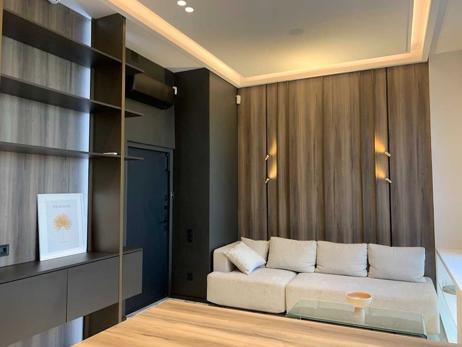 Офіс з терасою. RiverStone, Дніпровська набережна, 14в. Генератор