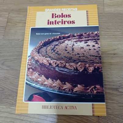 vendo livro bolos inteiros