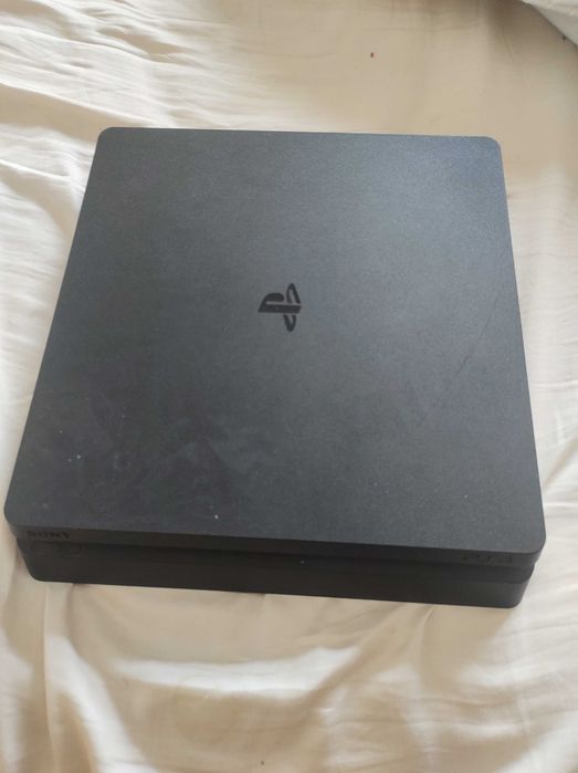 Consola ps4 Avariada