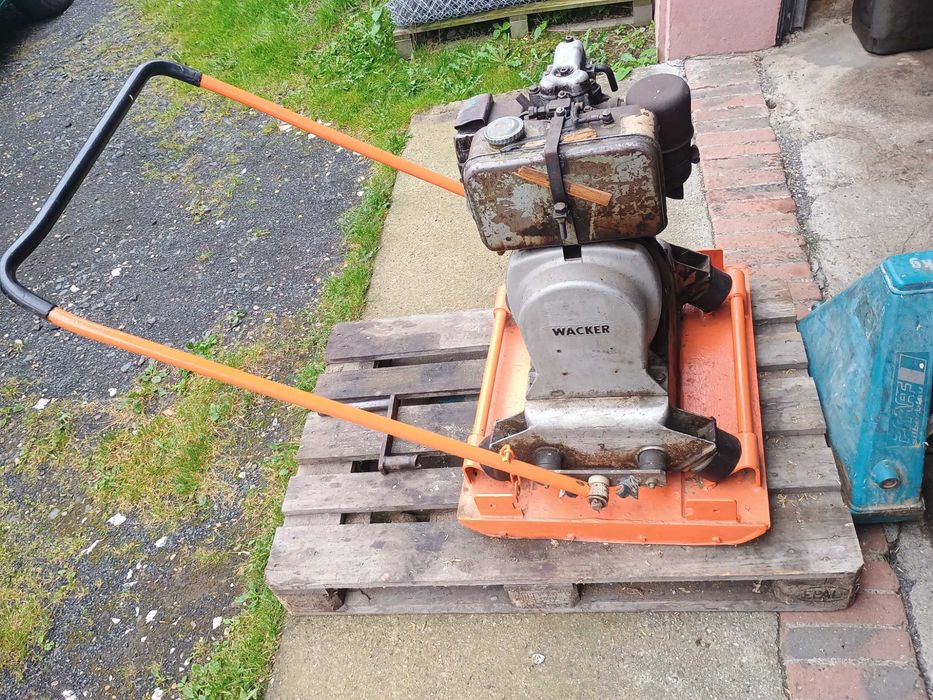 Zagęszczarka wacker silnik hartz diesel 200kg