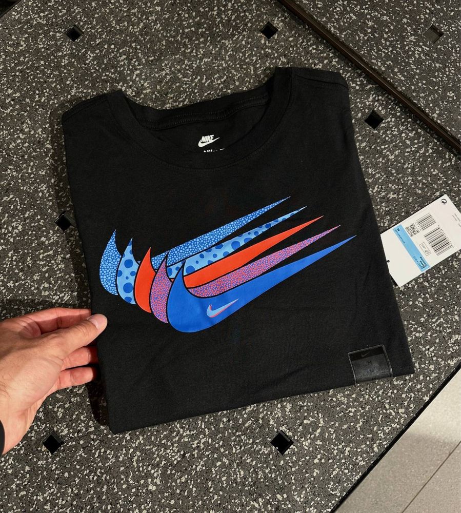 Футболка Nike Swoosh [S,M,L,XL]  Оригінал teech fleece