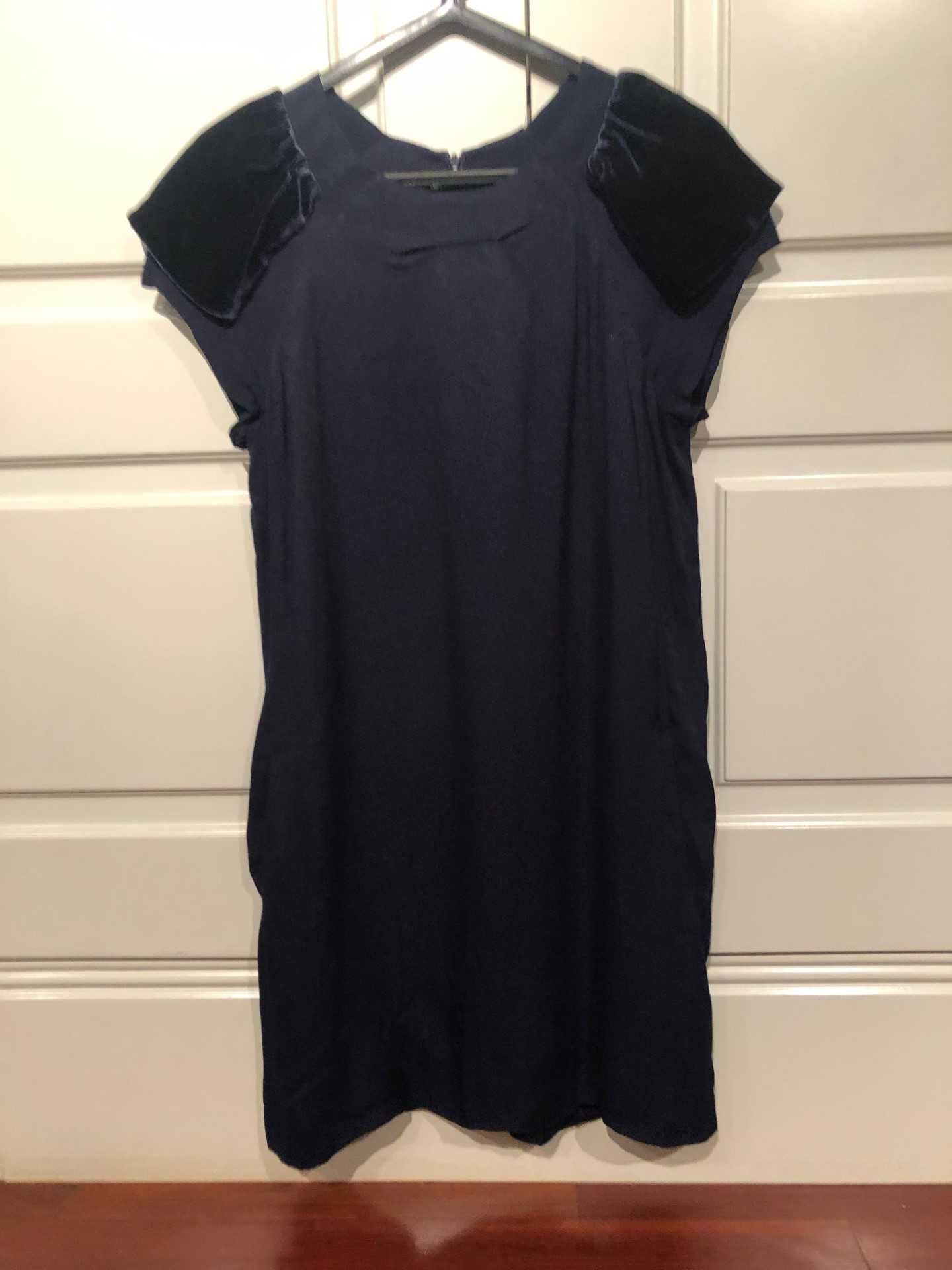 vestido azul escuro  muito original marca TINTORETO  S