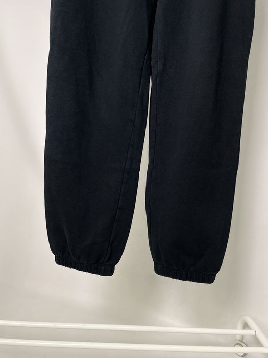 Nike розмір L ОРИГІНАЛЬНІ чорні спортивні штани