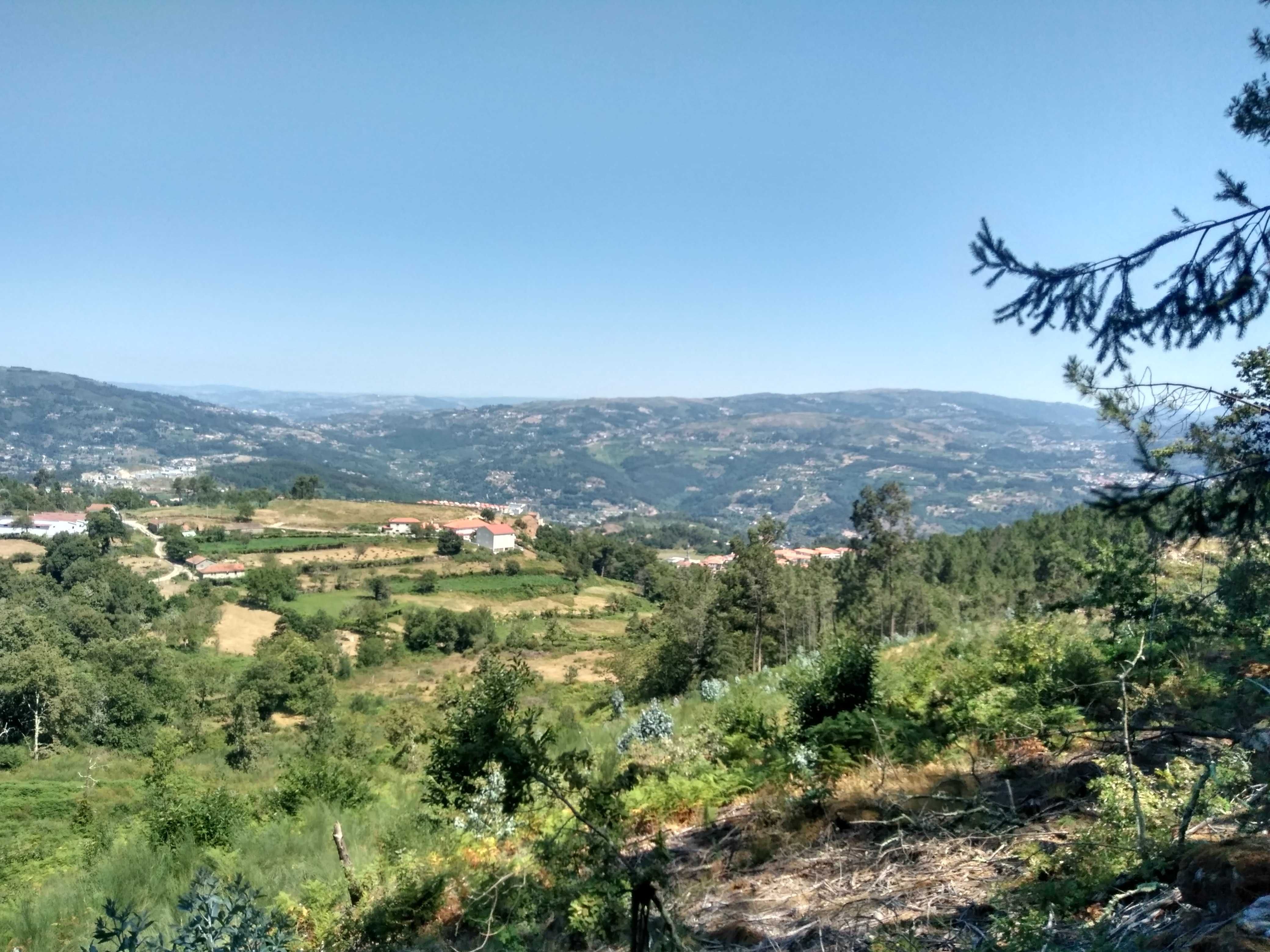 Quinta para restauro no Douro