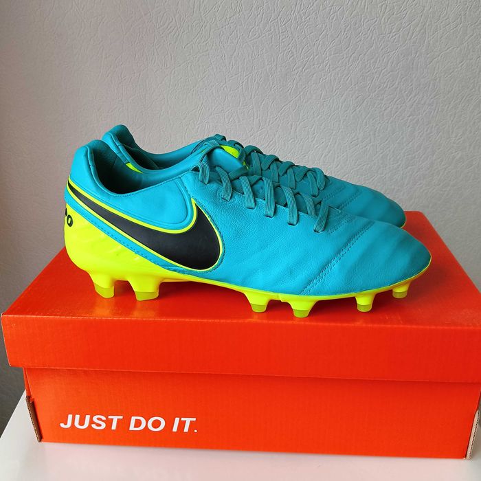 Бутси 39/40 Nike. Шкіряні. копи/кросівки