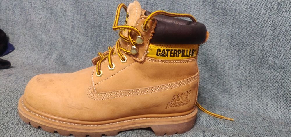 Суперские ботинки  CATERPILLAR 36 р и AKITO original р.37