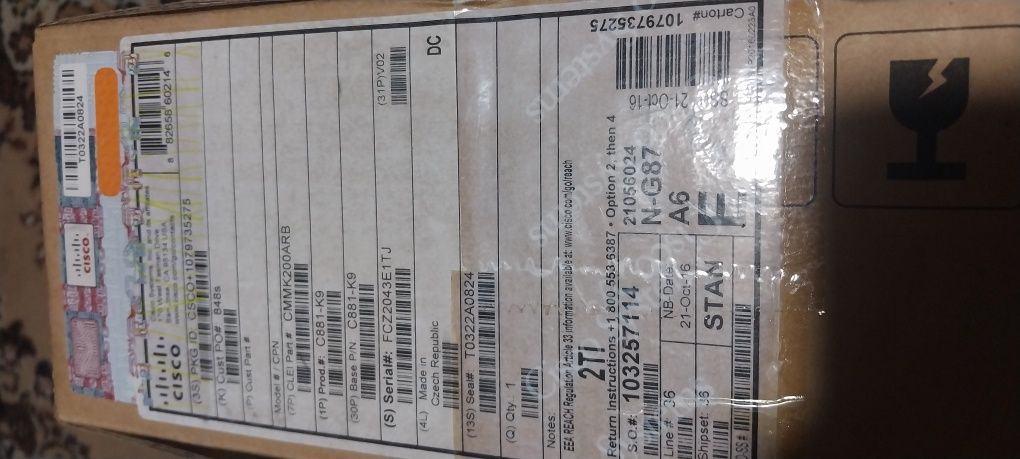 Маршрутизатор Cisco C881SRST-K9, ENet FXS - FXO Sec Router