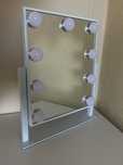 Lusterko LED stojace