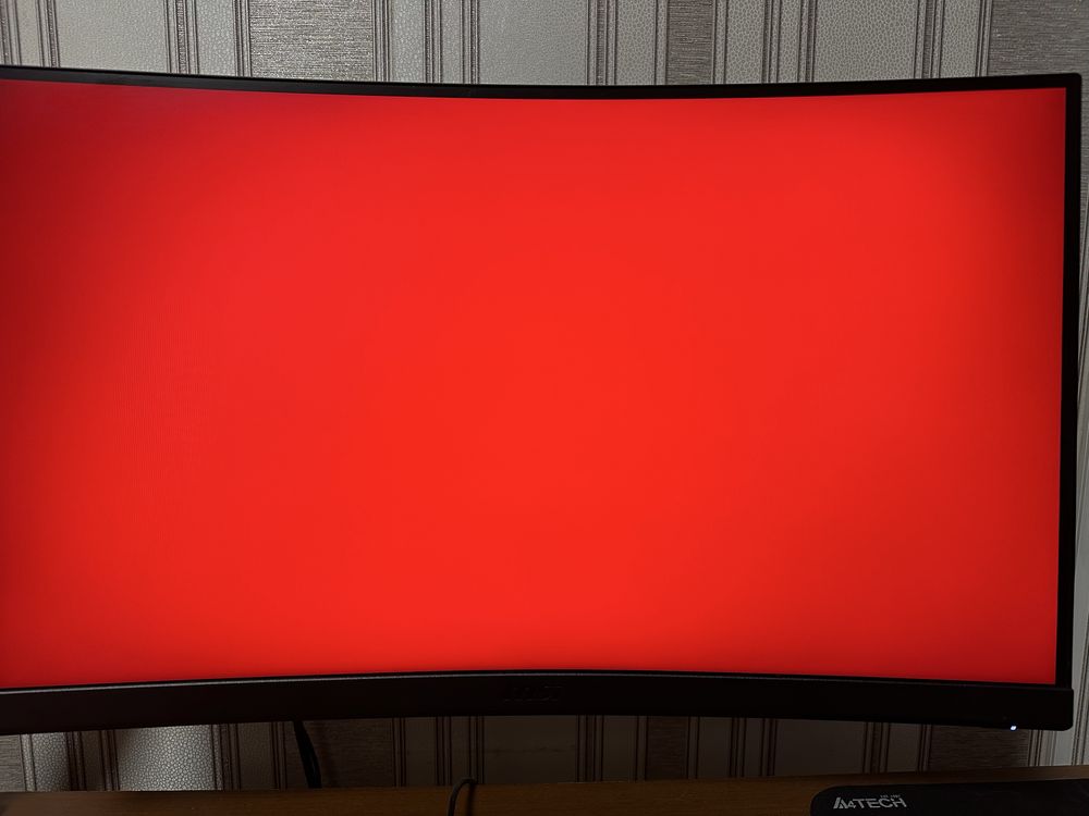 Монітор MSI C27CQ4