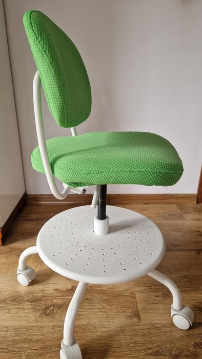 Krzesło dziecięce ikea