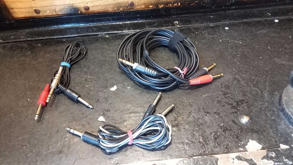 Кабель-переходник аудио jack 6.3 стерео-2х6.3 Jack моно