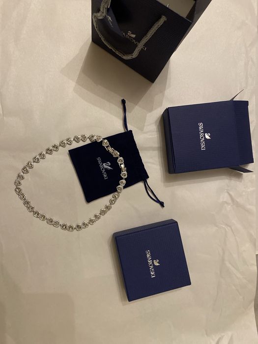 Colar swarovski .