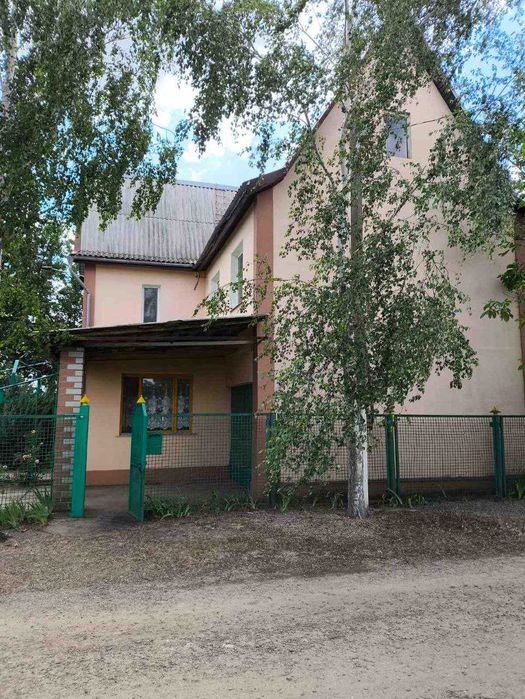 Продам будинок двуххповерховий Сурсько Михайлівка