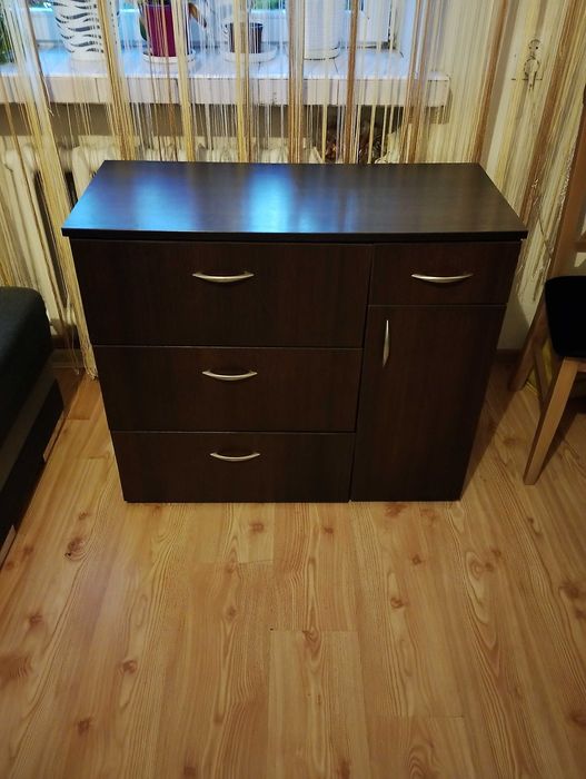 Sprzedam szafkę na buty