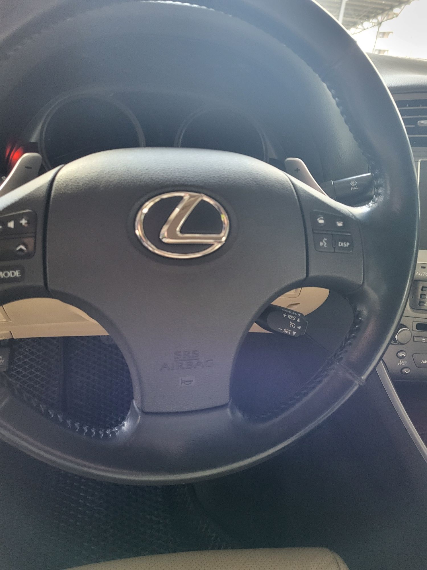 Продам lexus Is 250awd