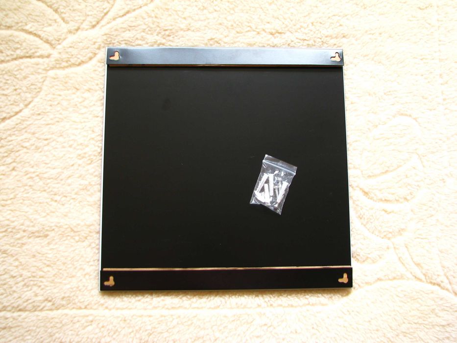 Szklana tablica suchościeralno-magnetyczna 35 x 35  na pisak i magnesy