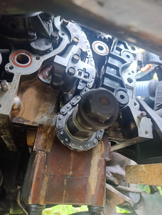 Ніссан мікра 1.0 v16.