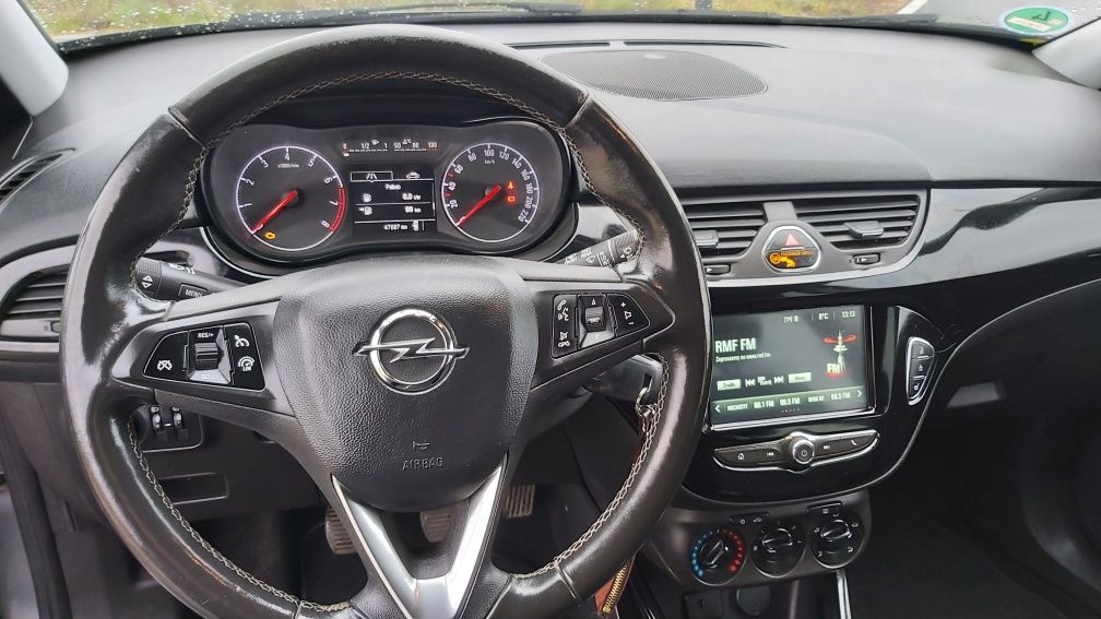 Opel Corsa E 1.4 Bogate wyposażenie przebieg tylko 49 tyś km