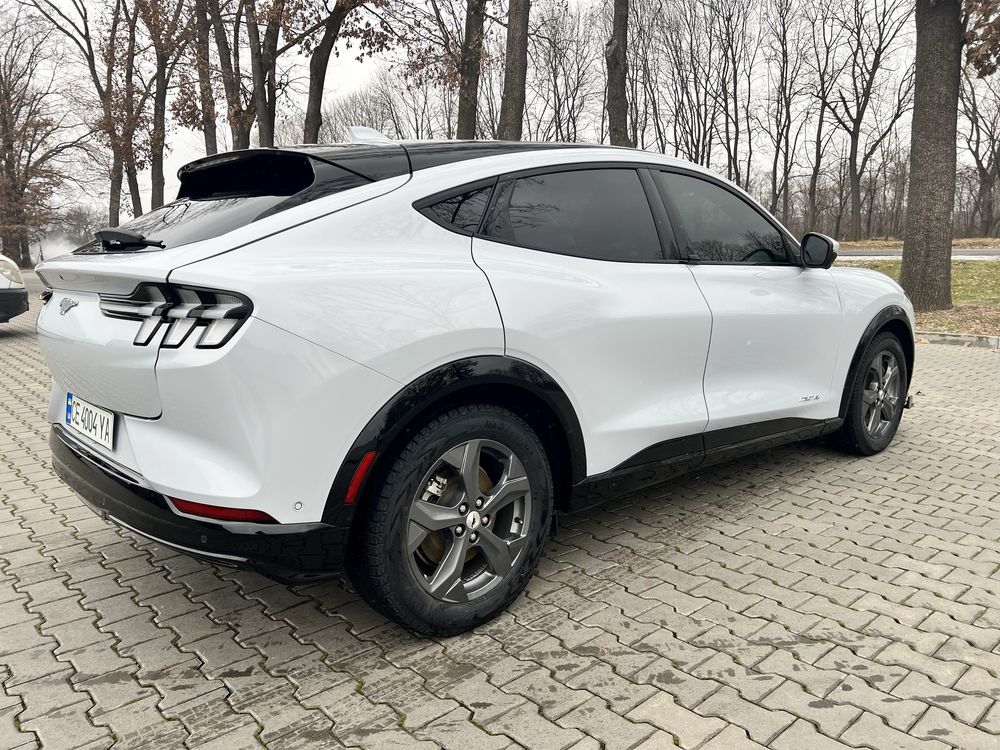 Ford Mustang Mach-e 4AWD