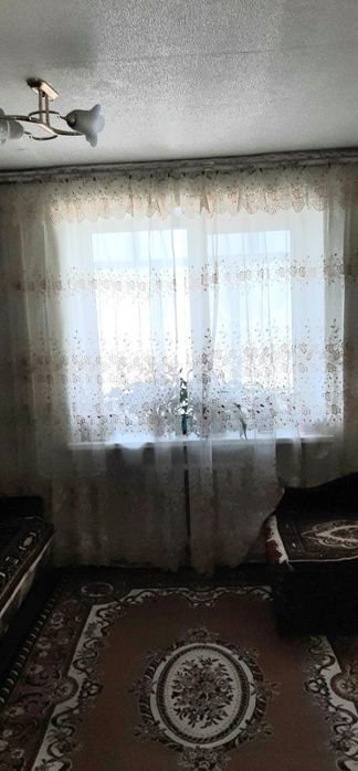 Сдам комнату женщине, правый берег.