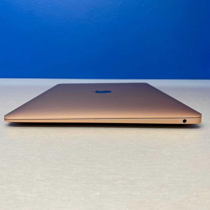 Apple MacBook Air 13" (2020) - M1 8-Cores/8GB/256GB SSD