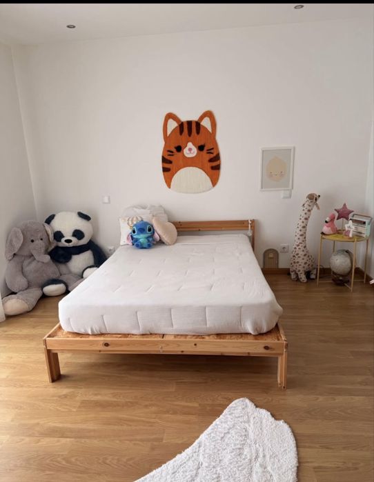 Cama casal pinho + estrado + colchao