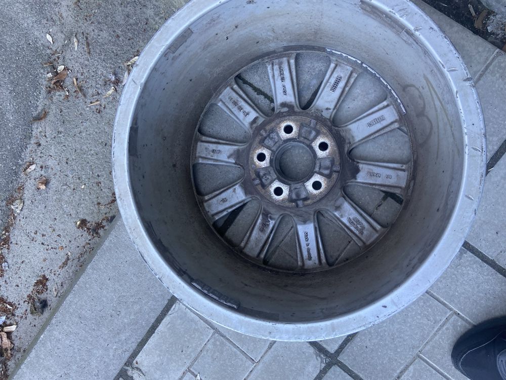 Диск Audi R17 5x112