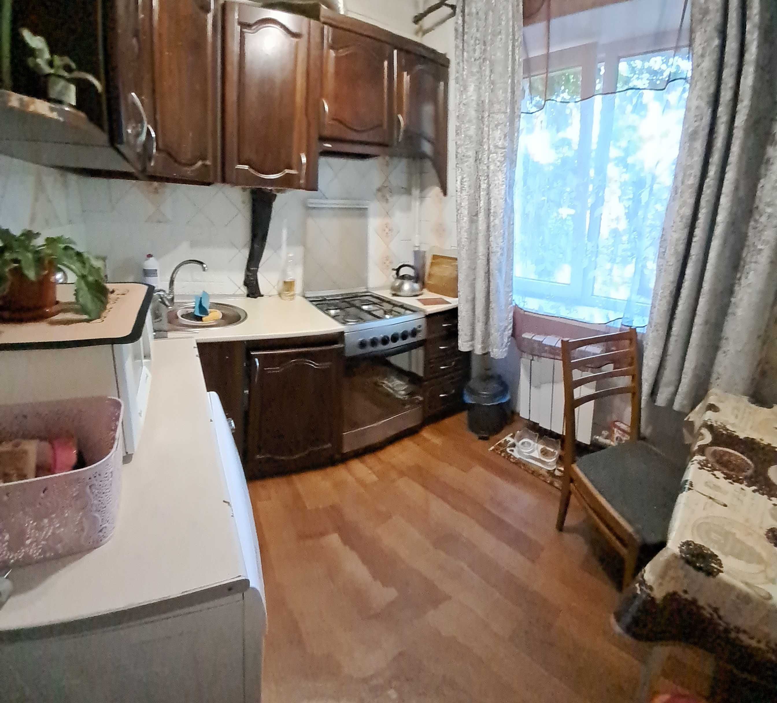 Продам   2х комн. квартиру ул. Кожедуба, 2 этаж