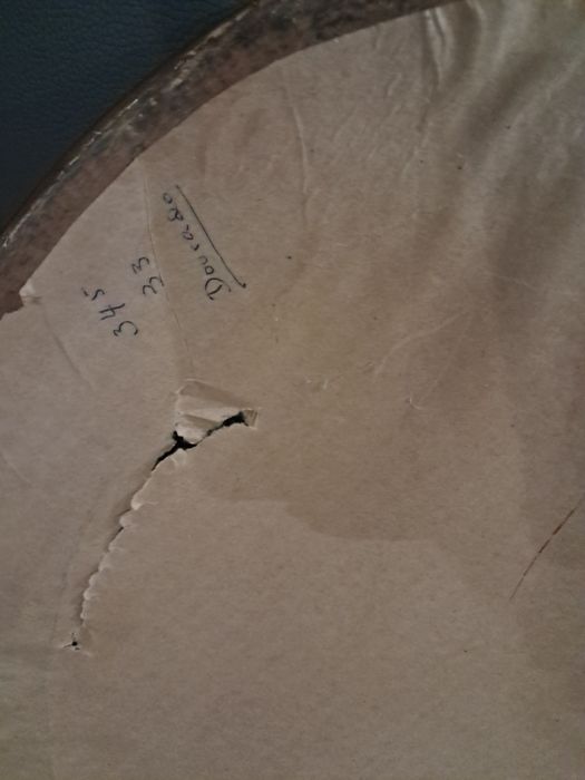 Espelho de parede dourado