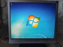 Монітор BenQ FP72E 17 дюймів