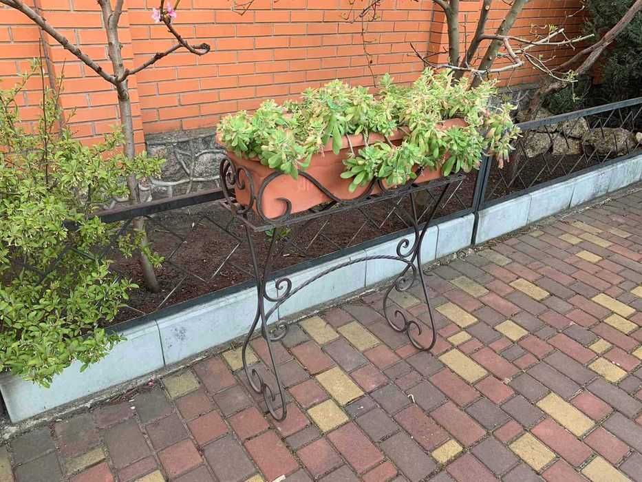 Подставки для цветов