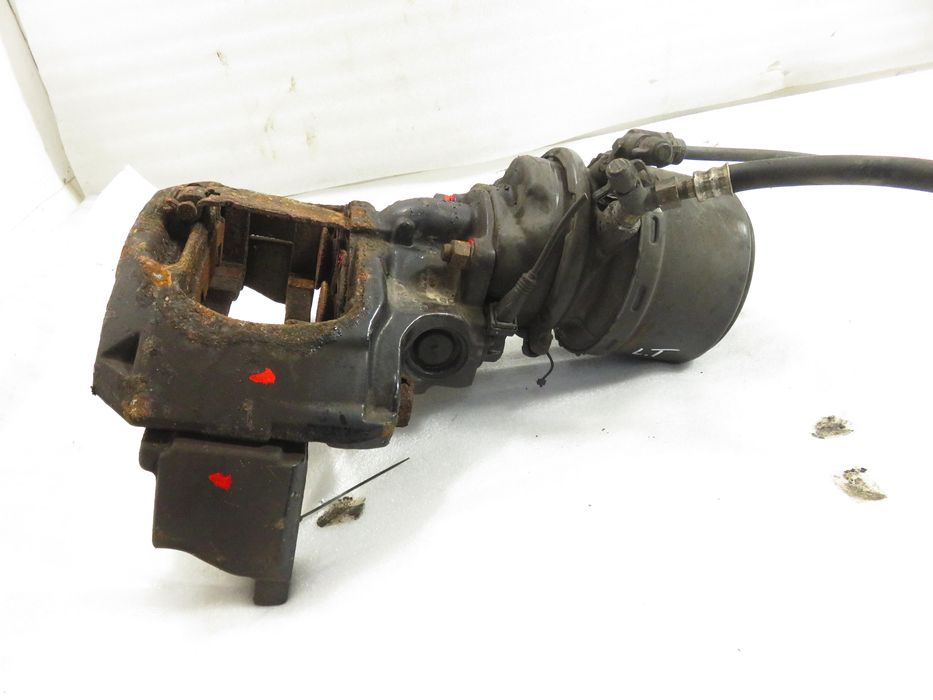 Zacisk Lewy Tył Scania R I R450 R6 - Dc 13.147 Euro6