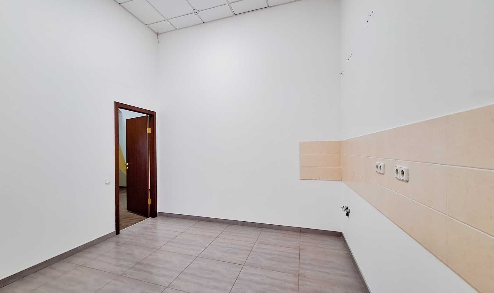 Офіс 231м2. OpenSpace, 5кабінетів. Генератор. метро Васильківська,Без%