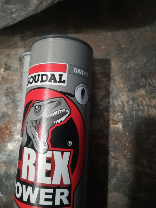 T-Rex cinza soudal