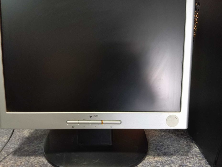 Monitor HP 1702 VGA 17"