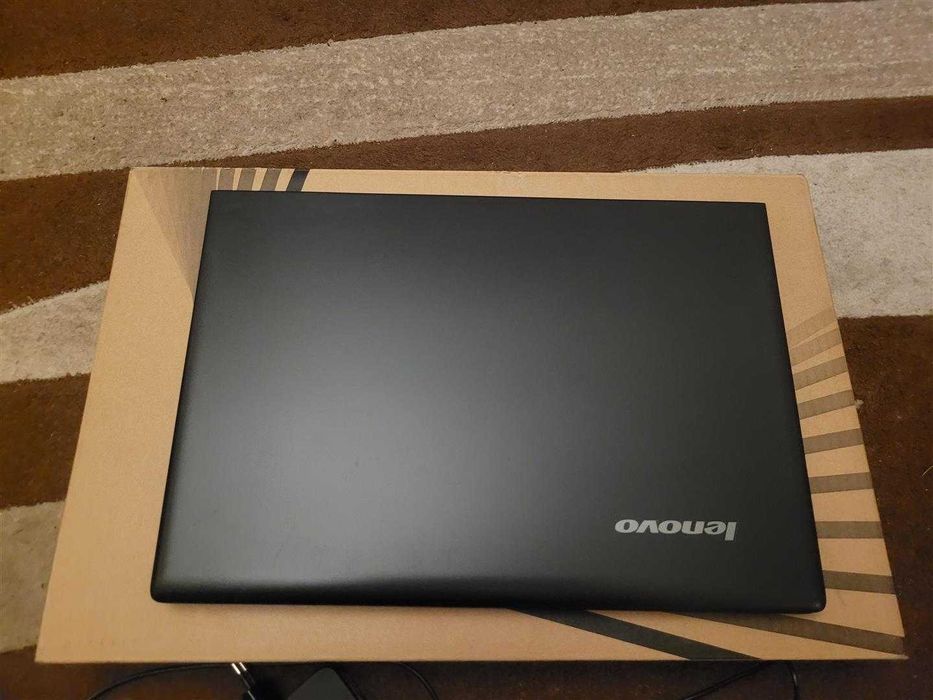 Laptop Lenovo B50-50 - Core i3, 240GB SSD, 8GB RAM, Windows 11 Komplet