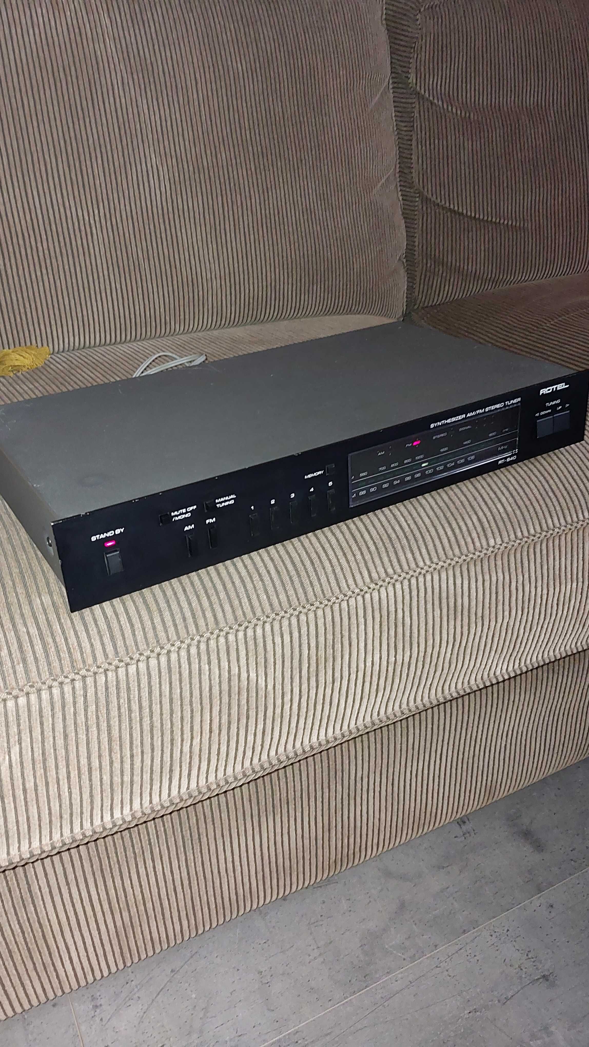 tuner rotel RT-840