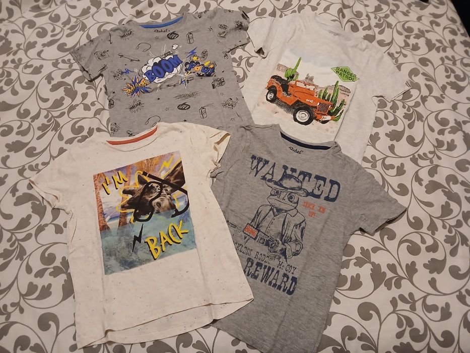 Calcoes e t-shirt 5/6 anos