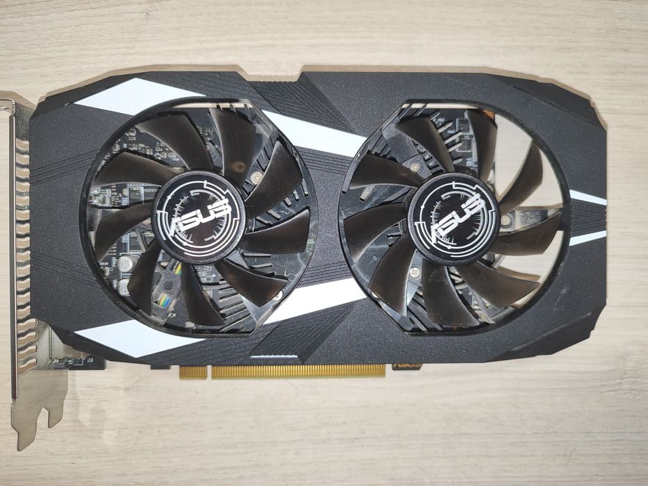 КОМПЛЕКТ відео карта GTX-1650 4гб, та блок живлення TUF GAMUNG 450 W
