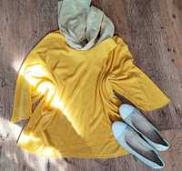 Sweterek żółty oversize