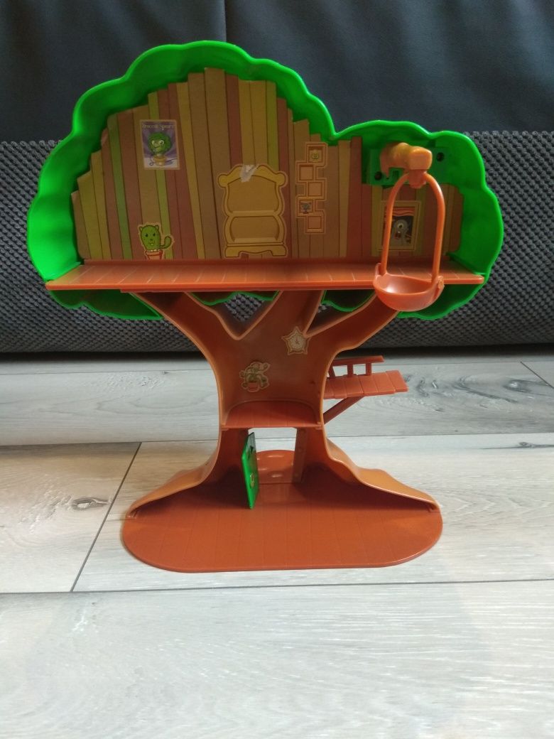 Domek dla lalek Fisher Price i domek drzewo Moshi Monsters