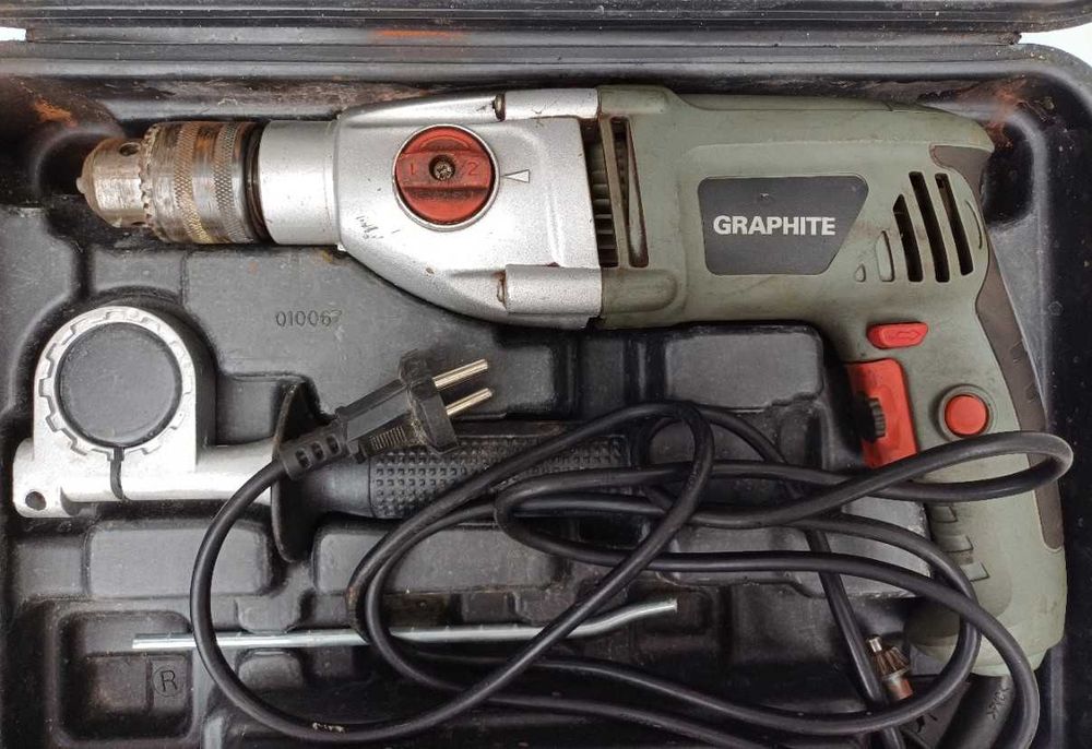 Wiertarka w walizce Graphite, sprawna