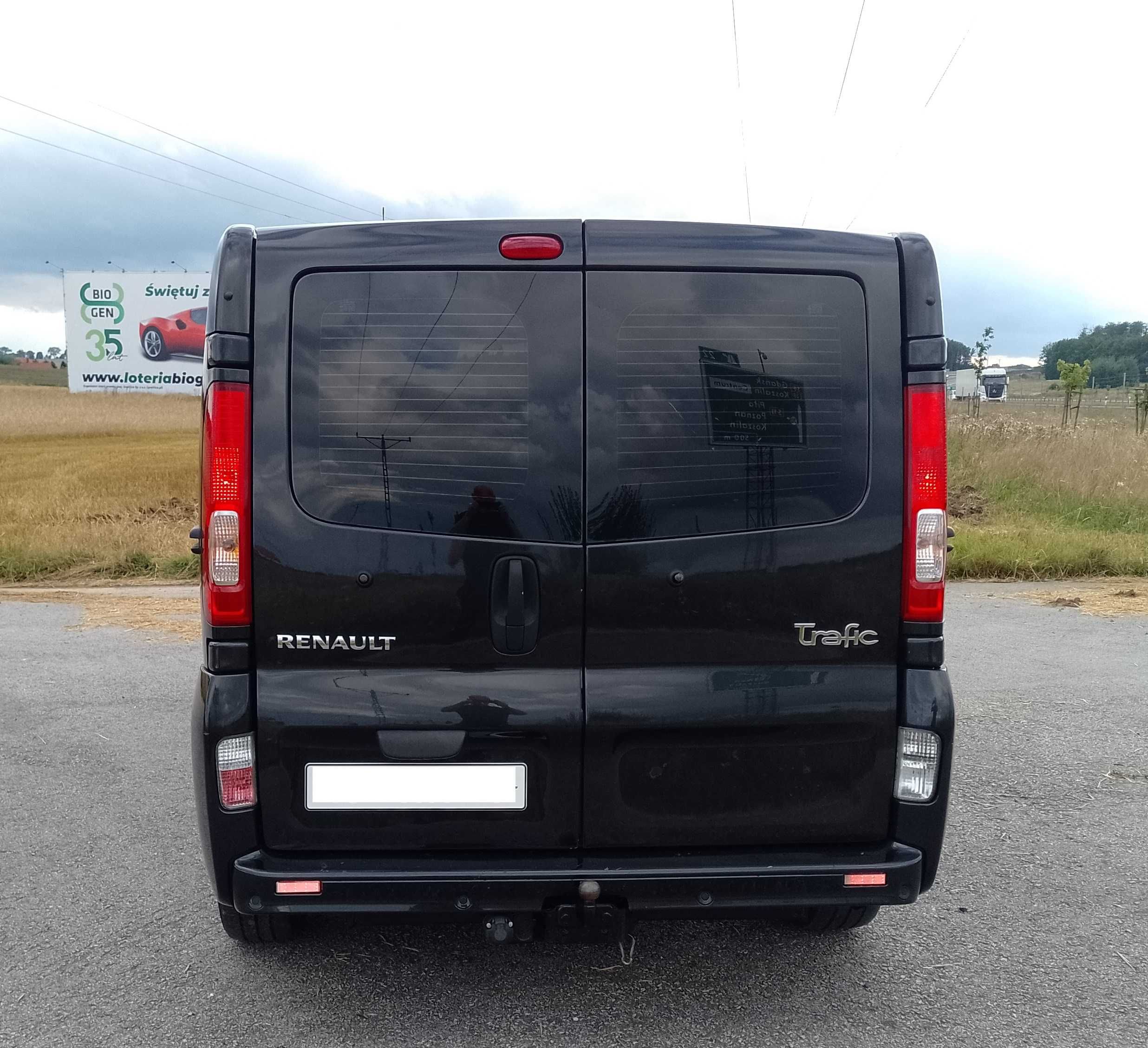 Renault Trafic Long L2H1 2.5 145KM TECHLINE 2xPrzesówneDrzwiKlima,Navi