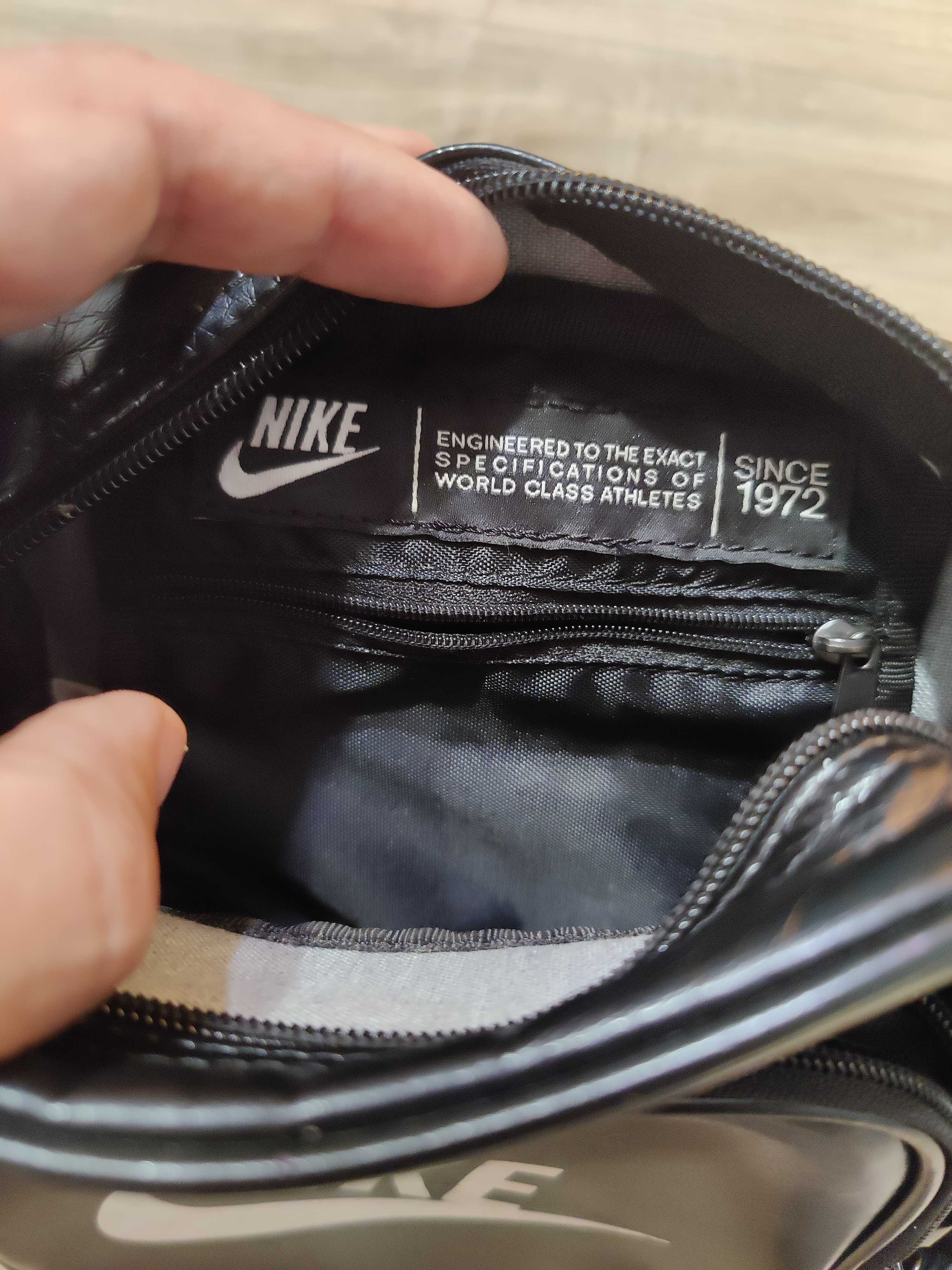 Продам сумку карман барсетку Nike