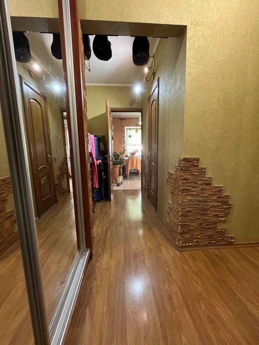 Без коміссії Продаж 1-к квартири вул.Ернста 6