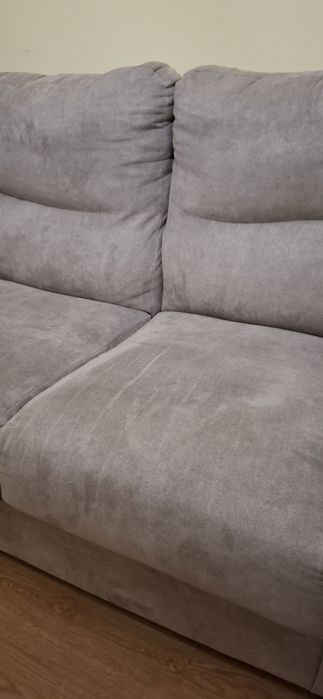 Sofá 2 lugares pele de pêssego