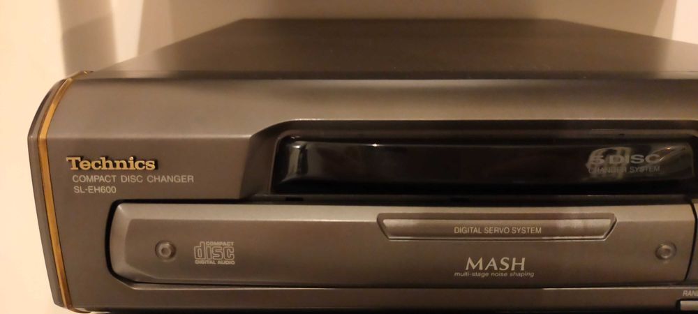 Aparelhagem - Technics HiFi Separate System EH600 CD mais 5 colunas